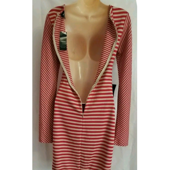 NWT Womens Bebe Sexy Red Assyemetrical Striped Pattern Stretch Dress Size Small - Picture 6 of 12